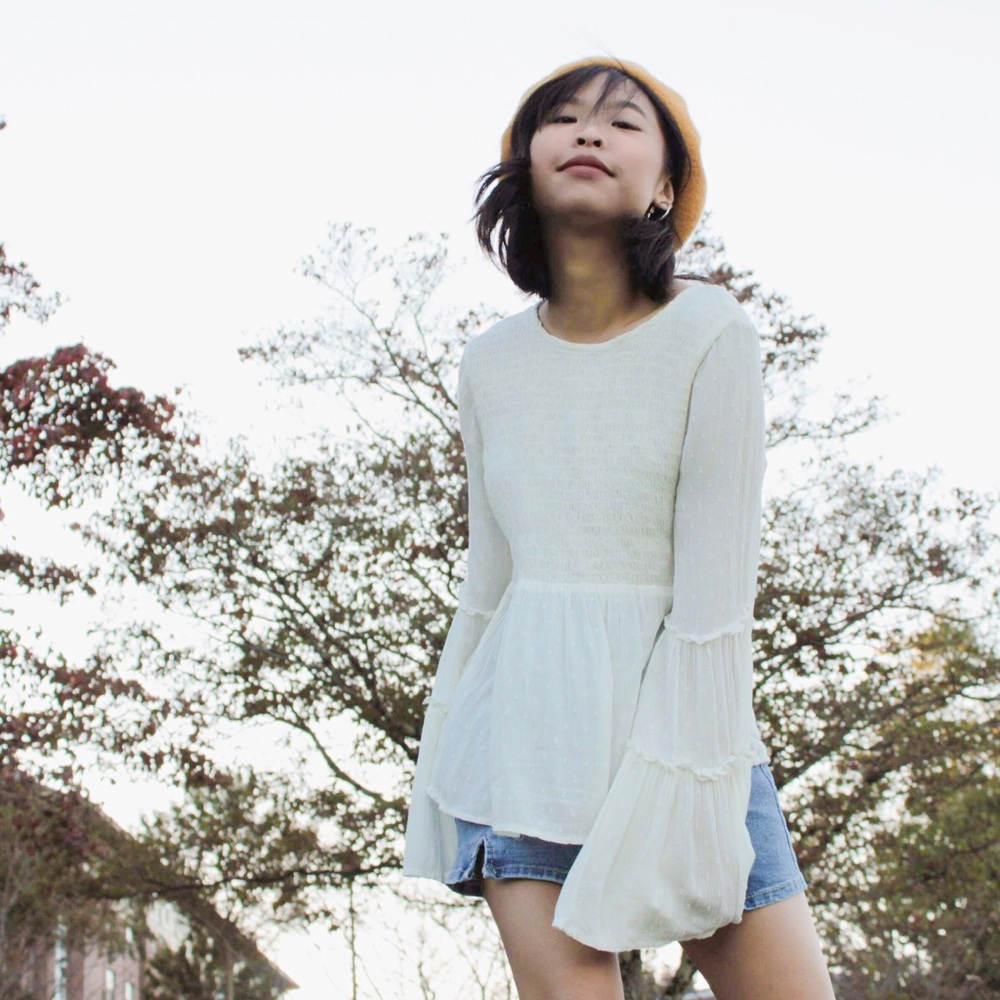 Aeropostale Bell Sleeved Flowy Tunic Top - Picture 3 of 4